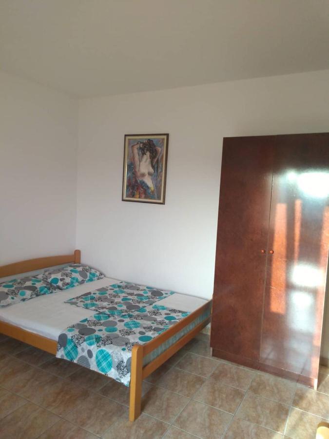 Vito Apartments Sutomore Exterior foto