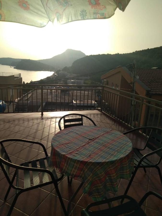 Vito Apartments Sutomore Exterior foto