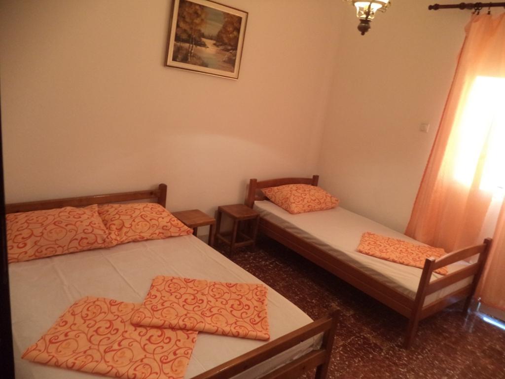 Vito Apartments Sutomore Zimmer foto
